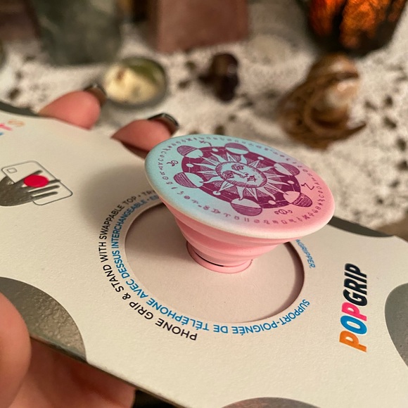 Sun & moon 🌞🌙 celestial crystal grid PopSocket - Picture 4 of 6